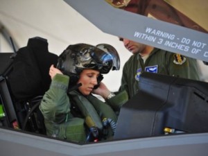 Military Connection: mau
